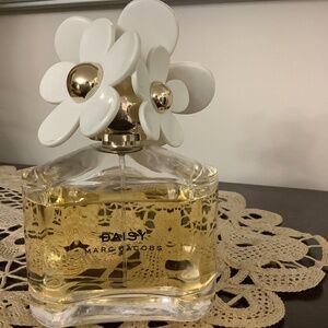 Marc Jacob’s Daisy SPRAY Cologne